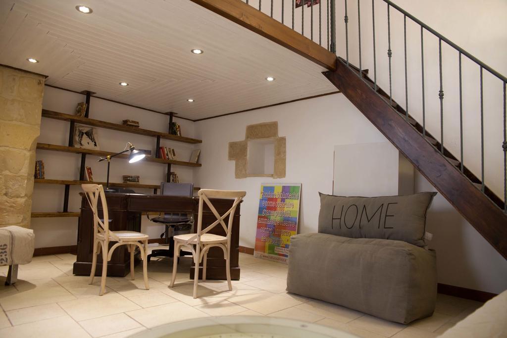Appartement Scisa De Lu Fusulicchiu à Lecce Extérieur photo