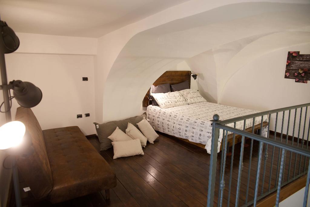 Appartement Scisa De Lu Fusulicchiu à Lecce Extérieur photo