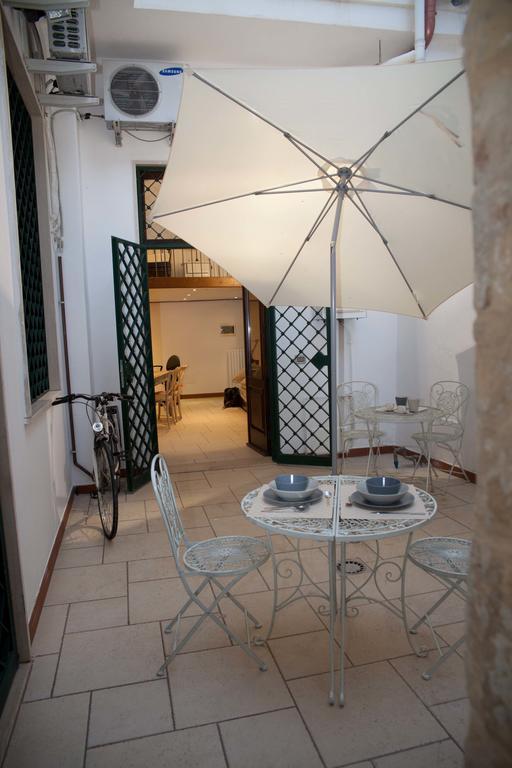 Appartement Scisa De Lu Fusulicchiu à Lecce Extérieur photo